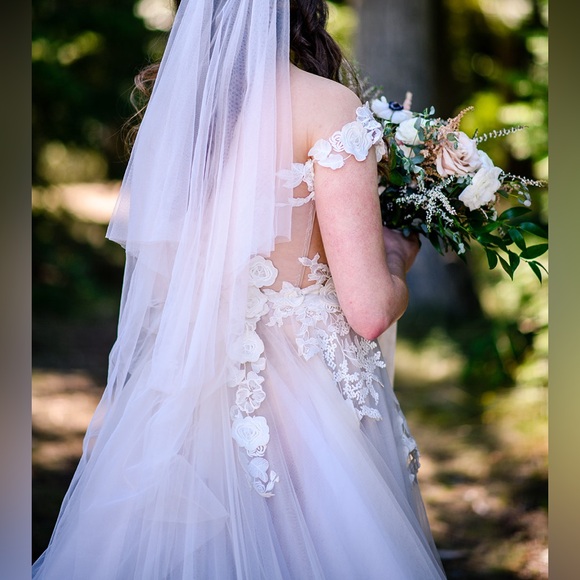 Galia Lahav Wedding Gown G-503 - Picture 7 of 10